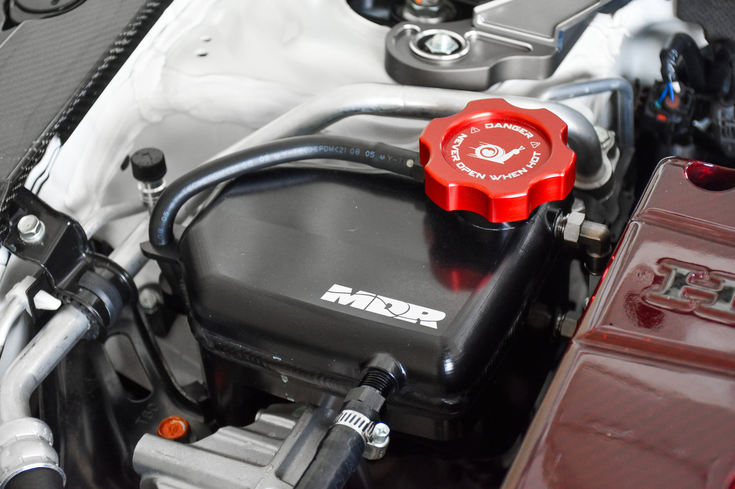 MDR Industries Billet EXPANSION TANK - MIDNIGHT ONYX 2023+ Honda Civic Type R FL5 / 2024+ Acura Integra Type S / 2017+ Honda Civic Type R FK8