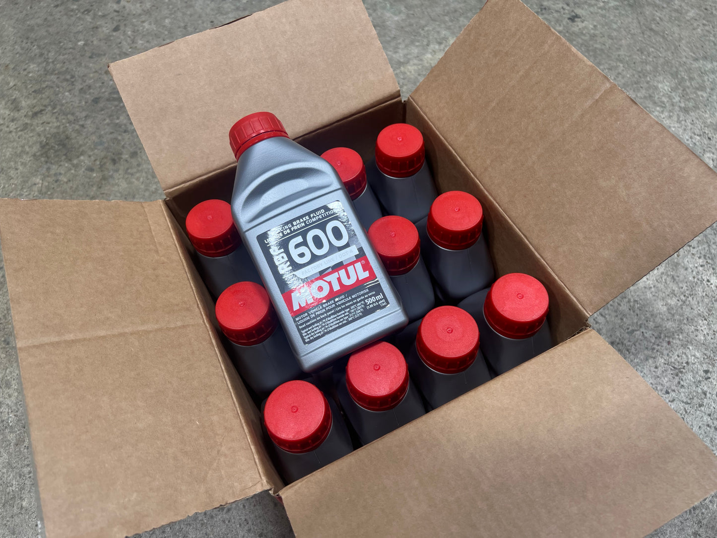 Motul 1/2L Brake Fluid RBF 600 - Racing DOT 4 (Case of 12 Units)