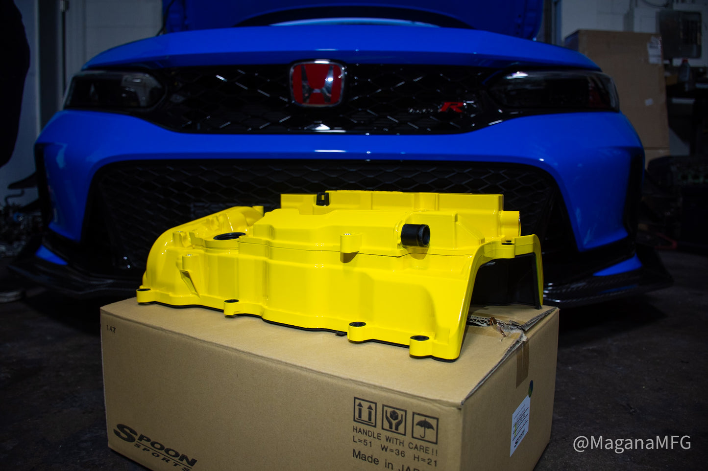 Spoon Head Valve Cover, Yellow 2022+ Honda Civic Type R / 2017+ Civic Type R / 2023+ Integra Type S